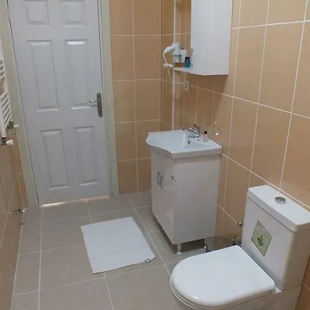White Taksim Apartment *